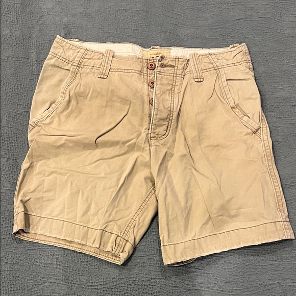 Hollister Other - Hollister Men's Tan Flat Front Shorts